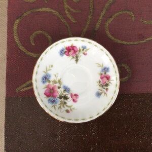 Rare Royal Albert Poppy Miniature Orphan Saucer